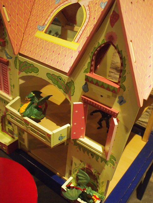 OLYMPUS DIGITAL CAMERA