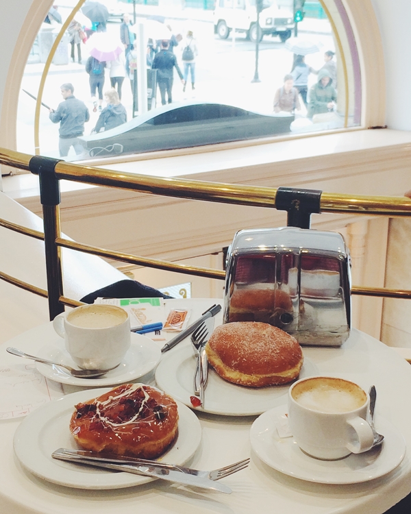 Processed with VSCOcam with f2 preset